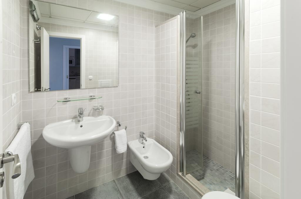Camelot Villa Олива Екстериор снимка
